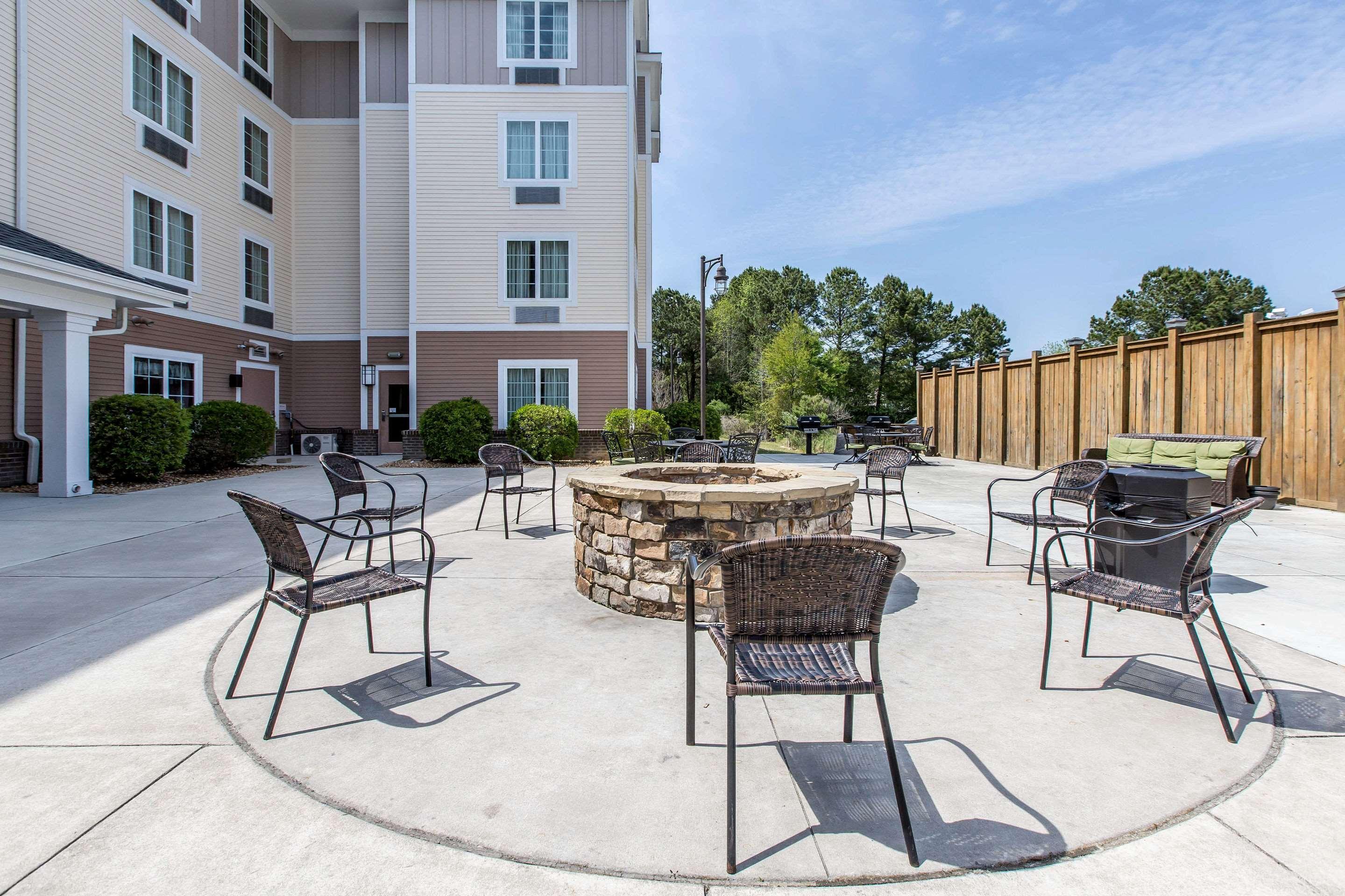 Mainstay Suites Jacksonville Near Camp Lejeune Экстерьер фото