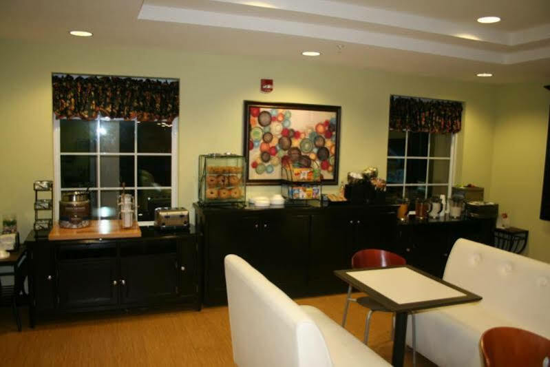 Mainstay Suites Jacksonville Near Camp Lejeune Экстерьер фото